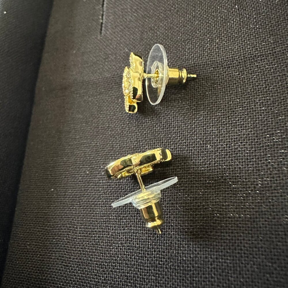 Chanel Earrings - Picture 4 of 6